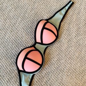 Strapless Triangle Bikini Top